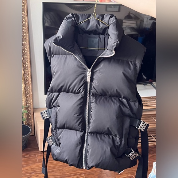 GIVENCHY PUFFER VEST - Picture 2 of 11